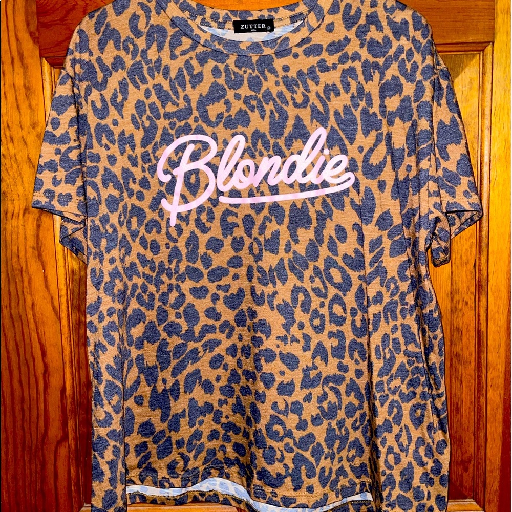 Cheetah print t shirt blouse Blondie